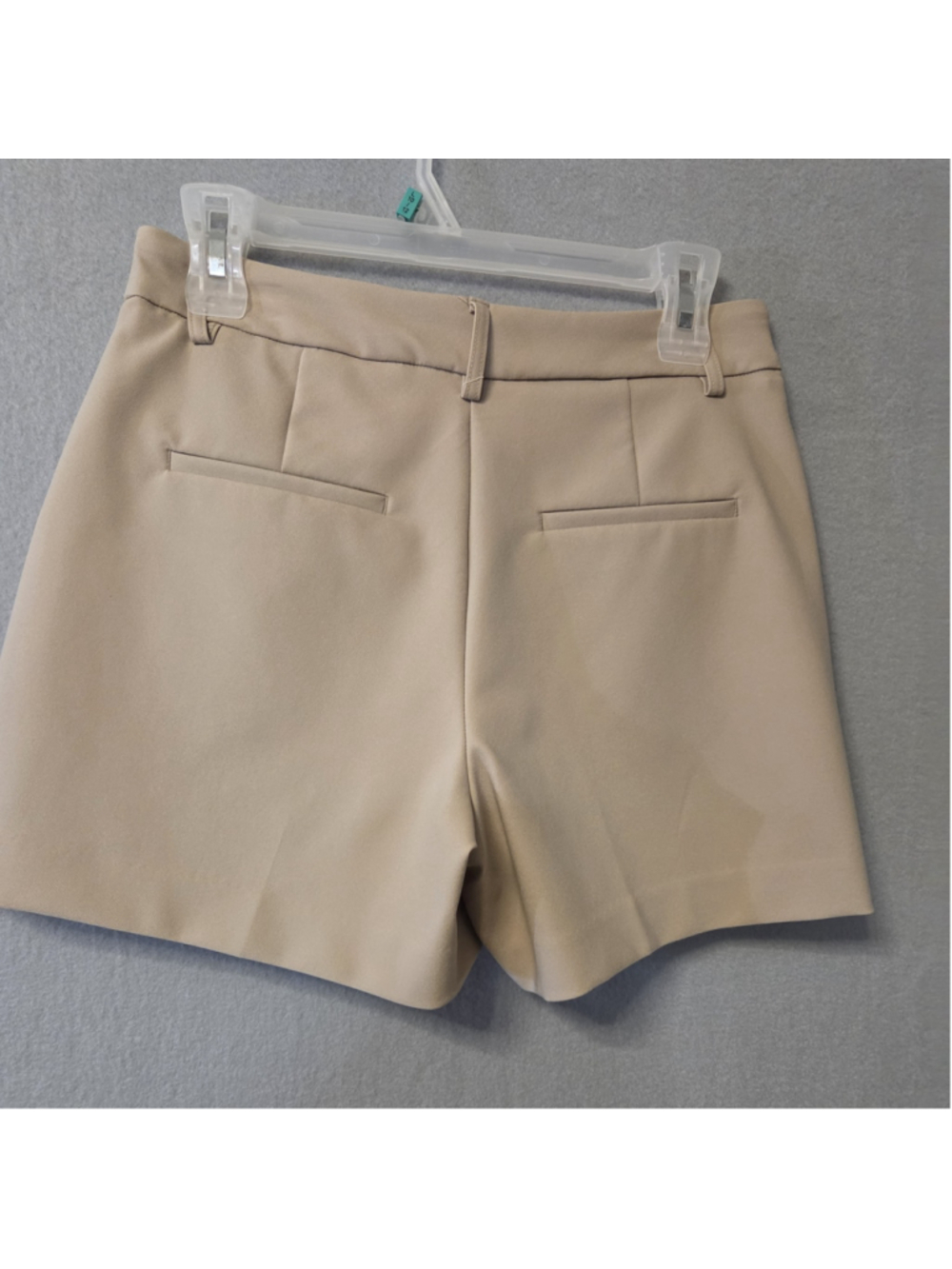 Rachel Zoe Beige High Waisted Tailored Dress Shorts Size 2 - Picture 3 of 5